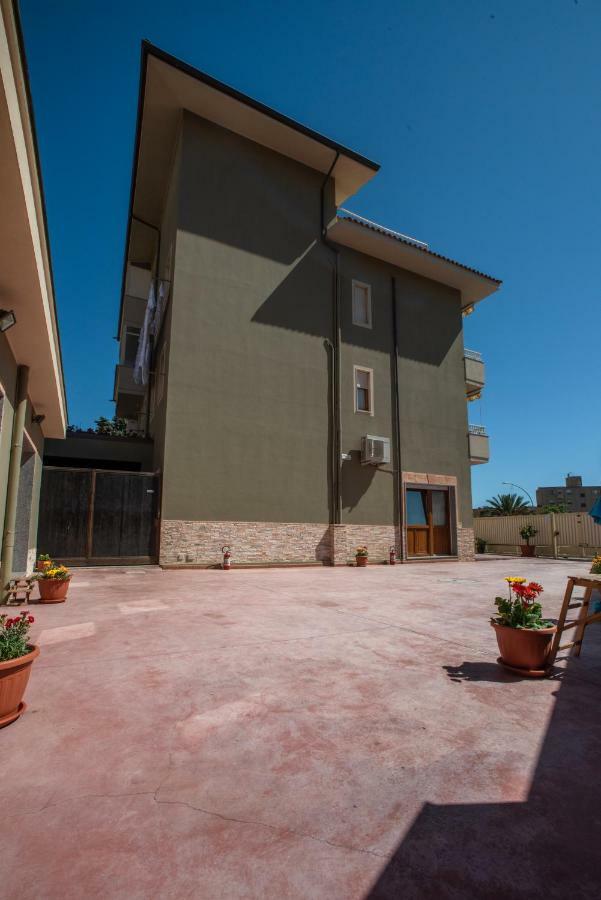 Апартаменты Welcomely - Casa Manca Альгеро Экстерьер фото